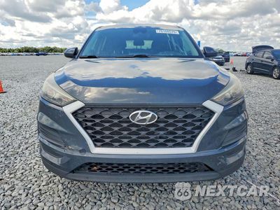 Piąte zdjęcie samochodu w środku: 2019 HYUNDAI TUCSON SE VIN:KM8J23A41KU888489 - miniatura