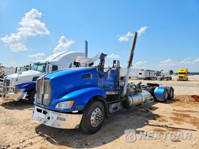 2009 KENWORTH T600 SEMI TRUCK 1XKADB9X29J244829 - główne zdjęcie licytacji z USA - miniatura