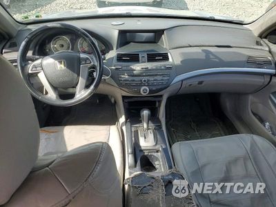Zdjęcie 8 z 12 samochodu: 2008 HONDA ACCORD EXL VIN:1HGCP26838A063344 - miniatura
