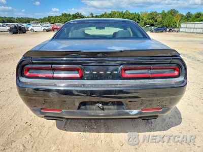 Zdjęcie 6 z 12 samochodu: 2016 DODGE CHALLENGER SXT VIN:2C3CDZAG3GH195295 - miniatura