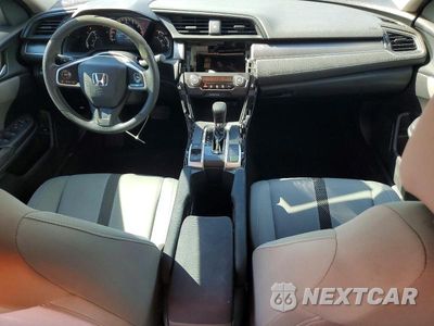 Zdjęcie 8 z 12 samochodu: 2016 HONDA CIVIC LX VIN:19XFC2F57GE023647 - miniatura
