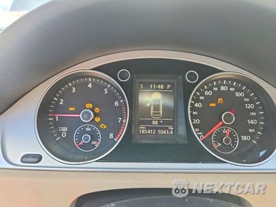 Zdjęcie 9 z 12 samochodu: 2013 VOLKSWAGEN CC SPORT VIN:WVWBN7AN1DE510802 - miniatura