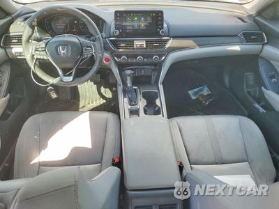Zdjęcie 8 z 12 samochodu: 2018 HONDA ACCORD EX VIN:1HGCV1F46JA267123 - miniatura
