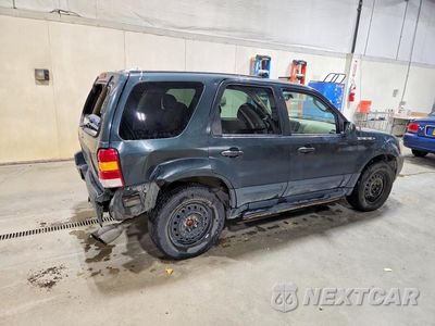 Trzecie zdjęcie samochodu z tyłu: 2003 FORD ESCAPE XLT VIN:1FMCU93153KA62279 - miniatura