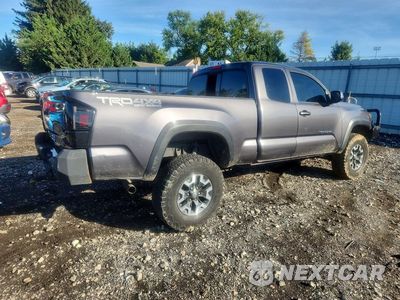 Trzecie zdjęcie samochodu z tyłu: 2016 TOYOTA TACOMA TRD OFF-ROAD VIN:5TFSZ5AN3GX035252 - miniatura