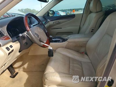 Zdjęcie 7 z 13 samochodu: 2014 LEXUS LS 460 VIN:JTHBL5EF5E5127295 - miniatura
