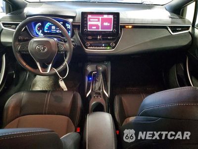 Zdjęcie 8 z 13 samochodu: 2021 TOYOTA COROLLA XSE VIN:JTNC4MBE7M3131900 - miniatura