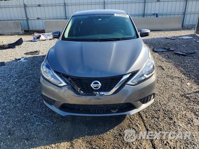 Piąte zdjęcie samochodu w środku: 2019 NISSAN SENTRA SV VIN:3N1AB7APXKY282680 - miniatura