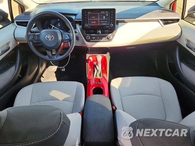 Zdjęcie 8 z 13 samochodu: 2022 TOYOTA COROLLA LE VIN:JTDEAMDE7NJ049357 - miniatura