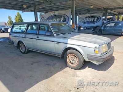 Czwarte zdjęcie samochodu z boku: 1987 VOLVO 245 DL VIN:YV1AX8858H1746162 - miniatura