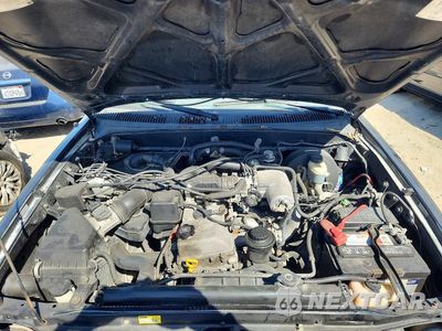 Zdjęcie 11 z 12 samochodu: 2004 TOYOTA TACOMA PRERUNNER VIN:5TEGM92N44Z458470 - miniatura