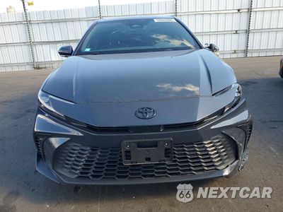Piąte zdjęcie samochodu w środku: 2025 TOYOTA CAMRY SE VIN:4T1DAACK5SU201160 - miniatura