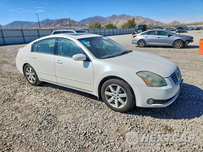 Czwarte zdjęcie samochodu z boku: 2005 NISSAN MAXIMA 3.5 SE VIN:1N4BA41E45C821699 - miniatura