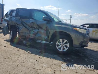Czwarte zdjęcie samochodu z boku: 2011 TOYOTA HIGHLANDER BASE VIN:5TDZA3EH5BS016585 - miniatura