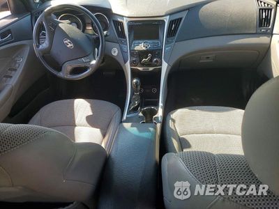 Zdjęcie 8 z 12 samochodu: 2011 HYUNDAI SONATA SE VIN:5NPEC4AC1BH161492 - miniatura