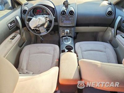 Zdjęcie 8 z 14 samochodu: 2013 NISSAN ROGUE S VIN:JN8AS5MT3DW028317 - miniatura