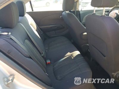 Zdjęcie 10 z 12 samochodu: 2013 CHEVROLET SONIC LT VIN:1G1JC5SG8D4159651 - miniatura