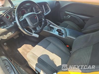 Zdjęcie 8 z 13 samochodu: 2018 DODGE CHALLENGER SXT VIN:2C3CDZAG9JH251425 - miniatura