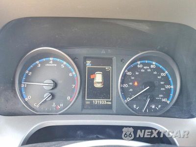 Zdjęcie 9 z 13 samochodu: 2018 TOYOTA RAV4 LE VIN:2T3BFREV1JW755252 - miniatura