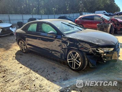 Czwarte zdjęcie samochodu z boku: 2020 AUDI A3 PREMIUM VIN:WAUAUGFF3LA038184 - miniatura