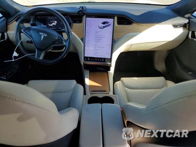 Zdjęcie 8 z 12 samochodu: 2020 TESLA MODEL S VIN:5YJSA1E20LF403326 - miniatura