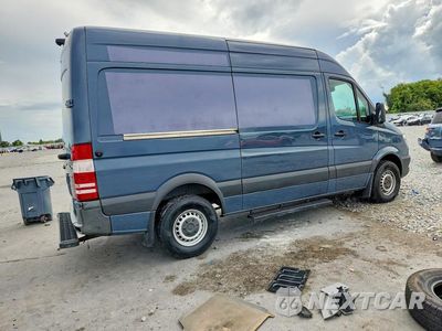 Trzecie zdjęcie samochodu z tyłu: 2018 MERCEDES-BENZ SPRINTER 2500 DELIVERY VAN VIN:WD3PE7CD5JP642630 - miniatura