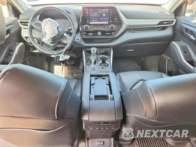 Zdjęcie 8 z 14 samochodu: 2022 TOYOTA HIGHLANDER XLE VIN:5TDGZRBH3NS244242 - miniatura