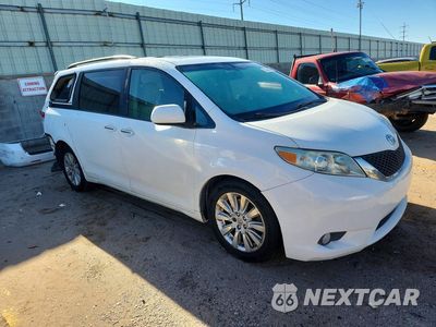 Czwarte zdjęcie samochodu z boku: 2011 TOYOTA SIENNA XLE 7-PASSENGER VIN:5TDDK3DC3BS004643 - miniatura