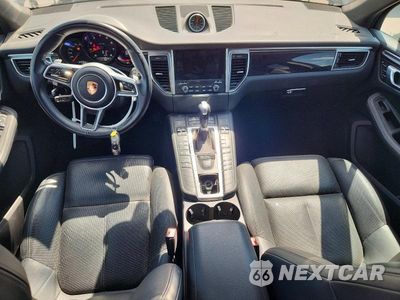 Zdjęcie 8 z 14 samochodu: 2018 PORSCHE MACAN VIN:WP1AA2A50JLB22704 - miniatura