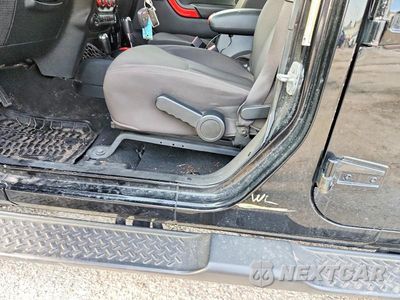 Zdjęcie 13 z 14 samochodu: 2017 JEEP WRANGLER UNLIMITED SPORT VIN:1C4BJWDG3HL536127 - miniatura