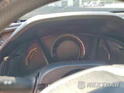 Zdjęcie 9 z 12 samochodu: 2016 HONDA CIVIC LX VIN:19XFC2F57GE047821 - miniatura
