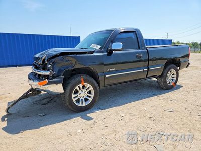 2000 CHEVROLET SILVERADO K1500 1GCEK14T0YZ101895 - główne zdjęcie licytacji z USA - miniatura