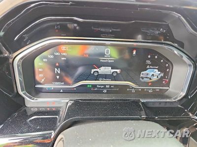 Zdjęcie 9 z 13 samochodu: 2025 GMC SIERRA K1500 SLT VIN:3GTUUDED4SG353283 - miniatura