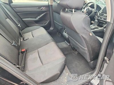 Zdjęcie 10 z 13 samochodu: 2018 HONDA ACCORD EX VIN:1HGCV1F41JA108199 - miniatura