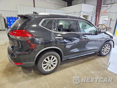 Trzecie zdjęcie samochodu z tyłu: 2017 NISSAN ROGUE SV VIN:KNMAT2MV3HP553855 - miniatura