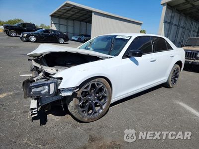 2019 CHRYSLER 300 TOURING 2C3CCAAG0KH667143 - główne zdjęcie licytacji z USA - miniatura