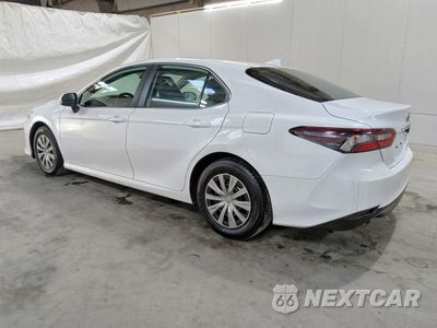 Drugie zdjęcie samochodu z przodu: 2023 TOYOTA CAMRY LE VIN:4T1C31AK0PU614538 - miniatura