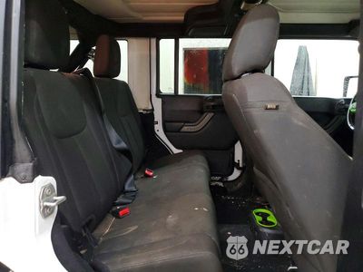 Zdjęcie 11 z 13 samochodu: 2016 JEEP WRANGLER UNLIMITED SPORT VIN:1C4HJWDG1GL215390 - miniatura