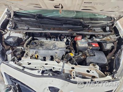 Zdjęcie 11 z 12 samochodu: 2013 TOYOTA YARIS 5-DOOR LE VIN:JTDKTUD38DD554056 - miniatura