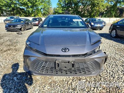 Piąte zdjęcie samochodu w środku: 2025 TOYOTA CAMRY SE VIN:4T1DBADK9SU500789 - miniatura