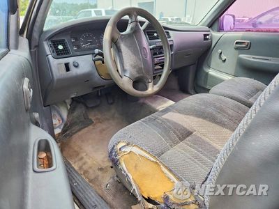 Zdjęcie 8 z 12 samochodu: 1996 TOYOTA T100 DX VIN:JT4TN12D4T0018056 - miniatura