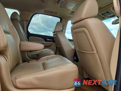 Zdjęcie 11 z 13 samochodu: 2007 CHEVROLET TAHOE C1500 VIN:1GNFC13JX7R256249 - miniatura