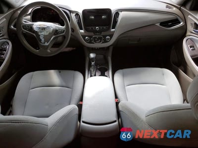 Zdjęcie 8 z 13 samochodu: 2023 CHEVROLET MALIBU LS VIN:1G1ZB5ST1PF116488 - miniatura