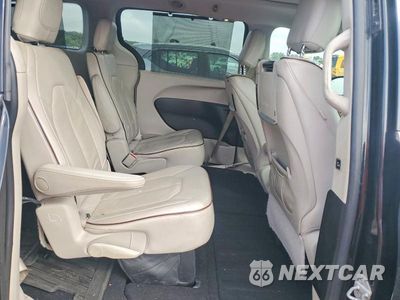 Zdjęcie 11 z 14 samochodu: 2017 CHRYSLER PACIFICA LIMITED VIN:2C4RC1GG1HR550915 - miniatura