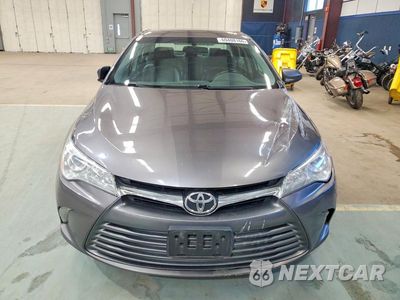 Piąte zdjęcie samochodu w środku: 2016 TOYOTA CAMRY XLE VIN:4T1BF1FK7GU523052 - miniatura