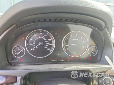 Zdjęcie 9 z 14 samochodu: 2015 BMW X5 XDRIVE50I VIN:5UXKR6C59F0J78490 - miniatura