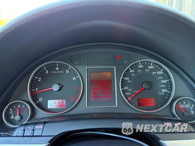 Zdjęcie 8 z 10 samochodu: 2006 AUDI A4 2 TURBO VIN:WAUAF78EX6A271921 - miniatura