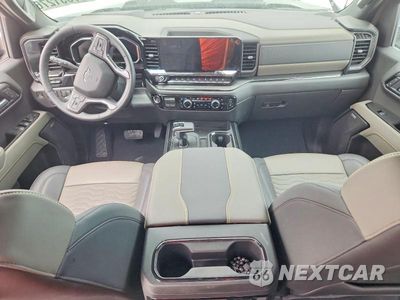 Zdjęcie 8 z 12 samochodu: 2026 CHEVROLET SILVERADO K1500 ZR2 VIN:3GCUKHELXTG353911 - miniatura