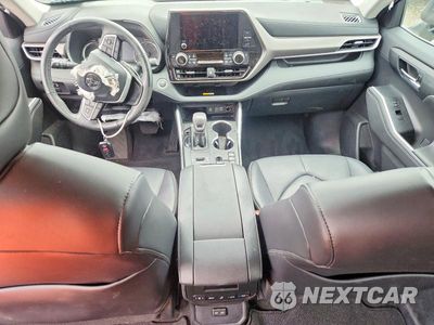 Zdjęcie 8 z 13 samochodu: 2024 TOYOTA HIGHLANDER HYBRID XLE VIN:5TDKBRCH2RS144345 - miniatura