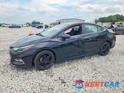 2017 CHEVROLET CRUZE LT 1G1BE5SM9H7135268 - główne zdjęcie licytacji z USA - miniatura